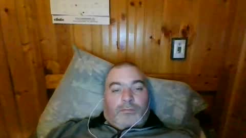 Snapshot of babybaby83 chatting on January 12, 2:56 am Darren online show from January 12, 2:56 am