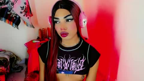 Snapshot of babycharol01 chatting on June 30, 5:19 am babycharol01 online show from June 30, 5:19 am