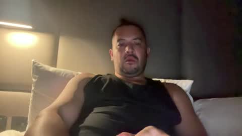 Snapshot of babychinoo chatting on February 1, 3:50 pm bcin online show from February 1, 3:50 pm