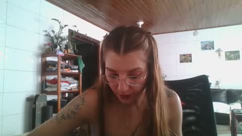 babydemon6 online show from October 15, 7:14 pm