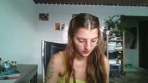 babydemon6 online show from February 5, 9:08 pm