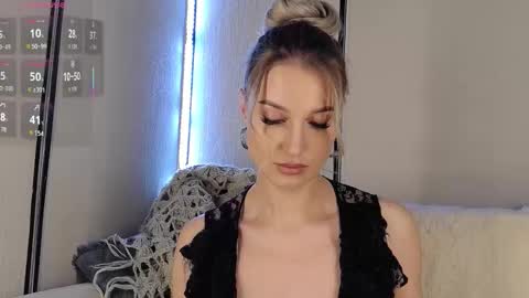 Kate online show from March 13, 4:46 pm