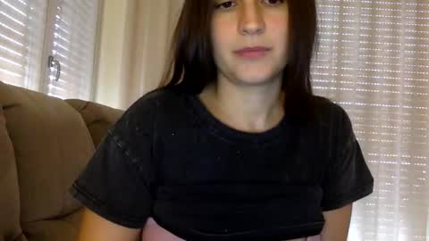 BabyElodie12 online show from October 29, 12:18 pm