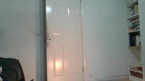 Snapshot of babyfac3bbc chatting on December 25, 1:09 pm babyfac3bbc online show from December 25, 1:09 pm