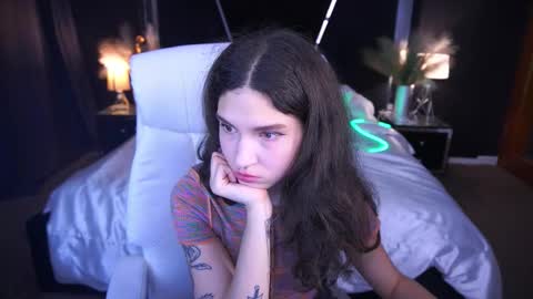 Sasha online show from October 12, 6:40 pm