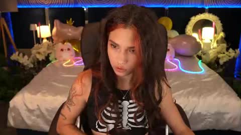 Snapshot of babyflowerr chatting on August 2, 7:01 pm Sasha online show from August 2, 7:01 pm
