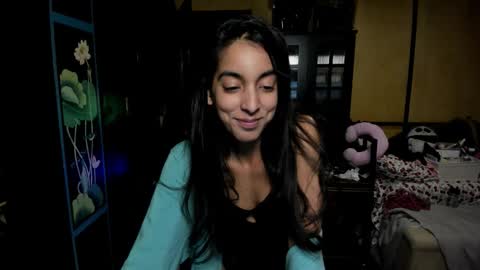 Claire Black online show from January 8, 5:43 am