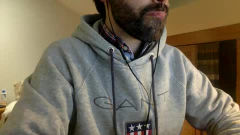 Snapshot of babyhardy chatting on December 9, 11:56 pm Tom A.    online show from December 9, 11:56 pm