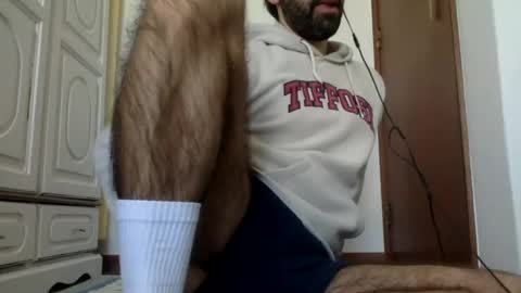 Snapshot of babyhardy chatting on December 26, 12:59 pm Tom A.    online show from December 26, 12:59 pm