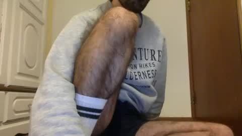 Snapshot of babyhardy chatting on January 2, 10:55 pm Tom A.    online show from January 2, 10:55 pm