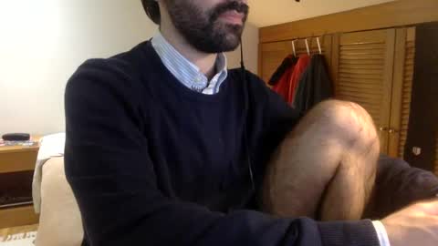 Snapshot of babyhardy chatting on January 12, 7:10 pm Tom A.    online show from January 12, 7:10 pm