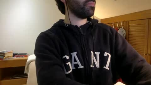 Snapshot of babyhardy chatting on January 15, 11:19 pm Tom A.    online show from January 15, 11:19 pm