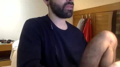 Snapshot of babyhardy chatting on January 24, 11:23 pm Tom A.    online show from January 24, 11:23 pm