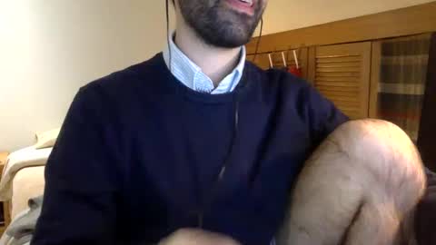 Snapshot of babyhardy chatting on February 5, 6:37 pm Tom A.    online show from February 5, 6:37 pm