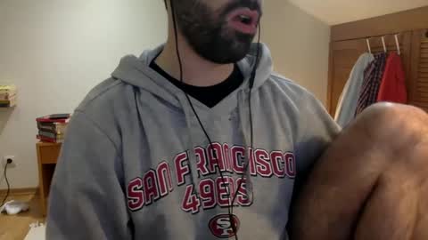 Snapshot of babyhardy chatting on February 6, 2:58 pm Tom A.    online show from February 6, 2:58 pm