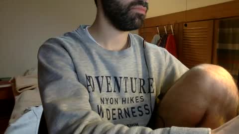 Snapshot of babyhardy chatting on February 11, 11:32 am Tom A.    online show from February 11, 11:32 am