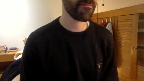 Snapshot of babyhardy chatting on March 2, 7:23 pm Tom A.    online show from March 2, 7:23 pm