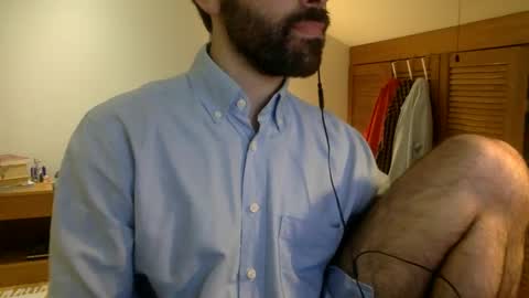 Snapshot of babyhardy chatting on March 7, 5:38 pm Tom A.    online show from March 7, 5:38 pm