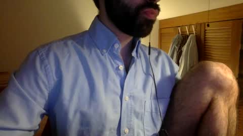 Snapshot of babyhardy chatting on March 11, 7:03 pm Tom A.    online show from March 11, 7:03 pm