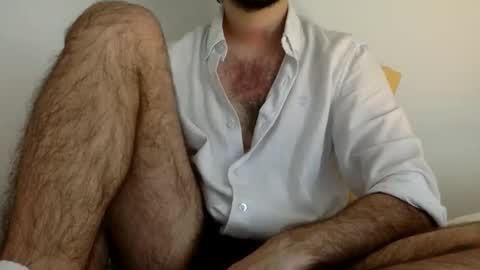 Snapshot of babyhardy chatting on September 13, 11:10 am Tom A.    online show from September 13, 11:10 am