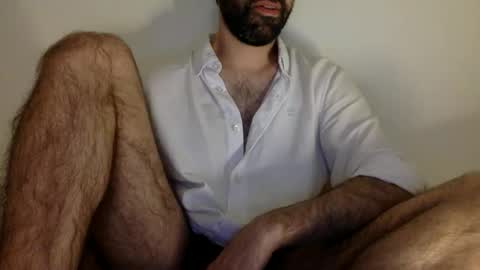 Snapshot of babyhardy chatting on October 4, 7:39 am Tom A.    online show from October 4, 7:39 am