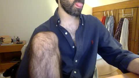 Snapshot of babyhardy chatting on November 21, 2:16 pm Tom A. online show from November 21, 2:16 pm