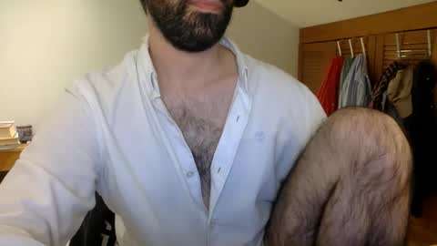 Snapshot of babyhardy chatting on November 26, 12:00 am Tom A. online show from November 26, 12:00 am