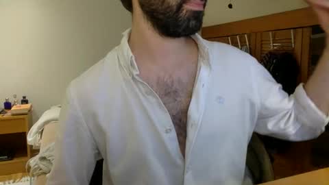 Snapshot of babyhardy chatting on November 26, 11:50 pm Tom A. online show from November 26, 11:50 pm