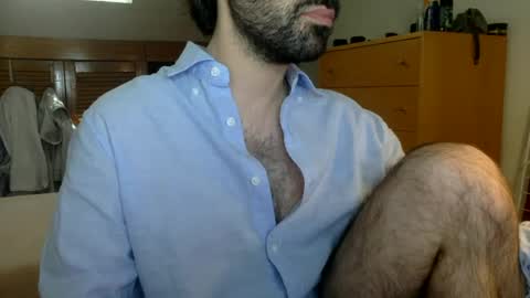 Snapshot of babyhardy chatting on June 18, 10:41 am Tom A. online show from June 18, 10:41 am