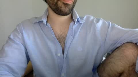 Snapshot of babyhardy chatting on June 27, 2:34 pm Tom A. online show from June 27, 2:34 pm