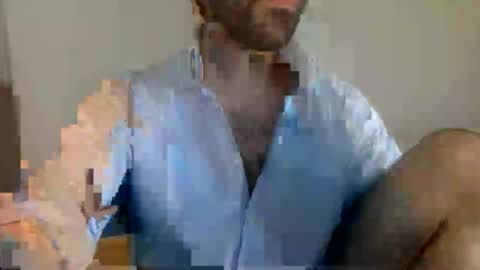 Snapshot of babyhardy chatting on July 4, 3:40 pm Tom A. online show from July 4, 3:40 pm