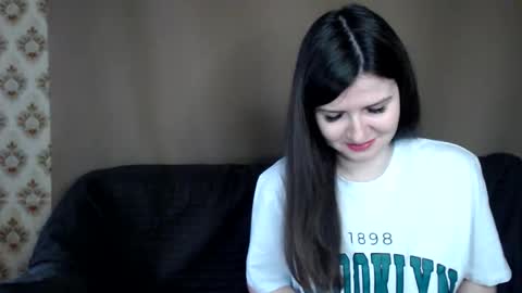 Snapshot of babykaten chatting on November 9, 6:44 am babykaten online show from November 9, 6:44 am