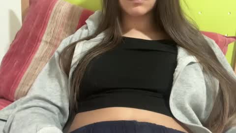 Snapshot of babykisssss chatting on February 26, 8:54 pm babykisssss online show from February 26, 8:54 pm