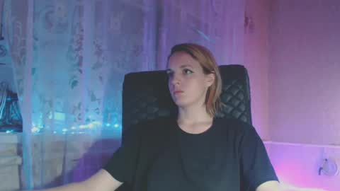 Snapshot of babymuro4ka chatting on January 19, 3:39 am Sonya online show from January 19, 3:39 am