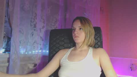 Snapshot of babymuro4ka chatting on January 29, 12:01 am Sonya online show from January 29, 12:01 am