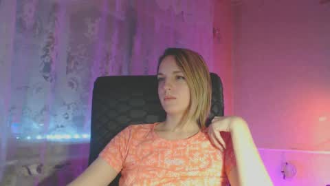 Snapshot of babymuro4ka chatting on February 14, 3:54 am Sonya online show from February 14, 3:54 am
