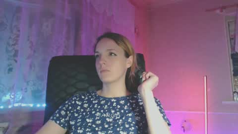 Snapshot of babymuro4ka chatting on March 9, 2:39 am Sonya online show from March 9, 2:39 am