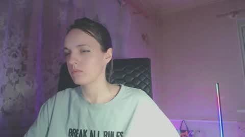 Sonya online show from February 4, 7:09 pm