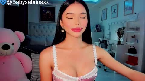 Snapshot of babysabrinaxx chatting on February 26, 5:17 pm babysabrinaxx online show from February 26, 5:17 pm