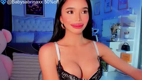 Snapshot of babysabrinaxx chatting on March 2, 7:23 pm babysabrinaxx online show from March 2, 7:23 pm