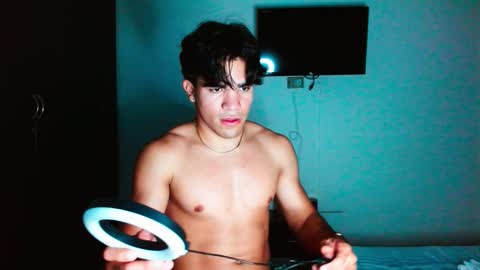 Snapshot of babysebasxxx chatting on October 14, 3:51 am sebas online show from October 14, 3:51 am