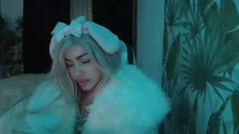 Snapshot of babysugarbunny chatting on November 5, 4:23 am babysugarbunny online show from November 5, 4:23 am