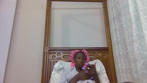 babytylerr online show from November 26, 7:09 am