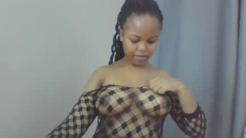 babyy_fface25 online show from October 6, 8:50 pm