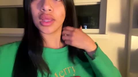 babyynaughty online show from September 26, 7:01 am