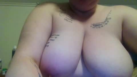 Snapshot of backwoodsbarbie90 chatting on March 17, 8:39 am backwoodsbarbie90 online show from March 17, 8:39 am