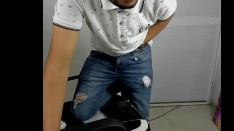 Snapshot of bad_boy_master_findom chatting on February 19, 2:29 am bad_boy_master_findom online show from February 19, 2:29 am