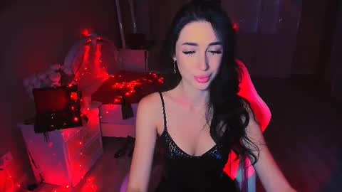 Miss Desire...do you remember online show from October 8, 6:11 am