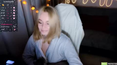 Lin online show from October 28, 9:39 pm