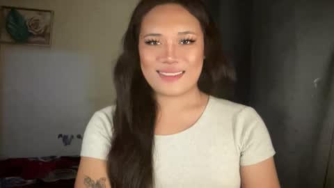 AMARA - FOLLOW ME AND THUMBS UP online show from February 9, 12:31 pm